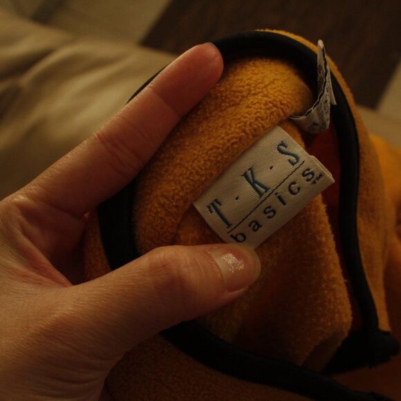 TKS Basic Pullover Sweater - Picture 6 of 6